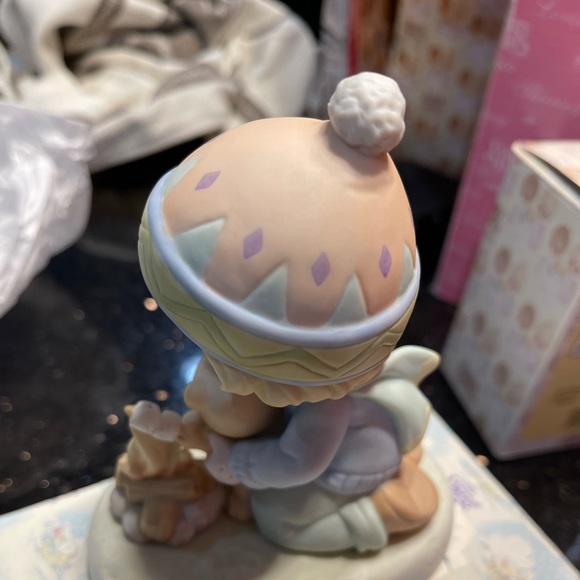 Precious moments - Picture 1 of 6